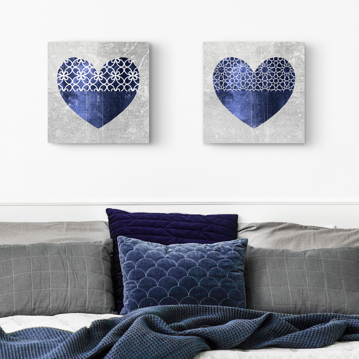 Set of Two Canvases ‘Navy Hearts’